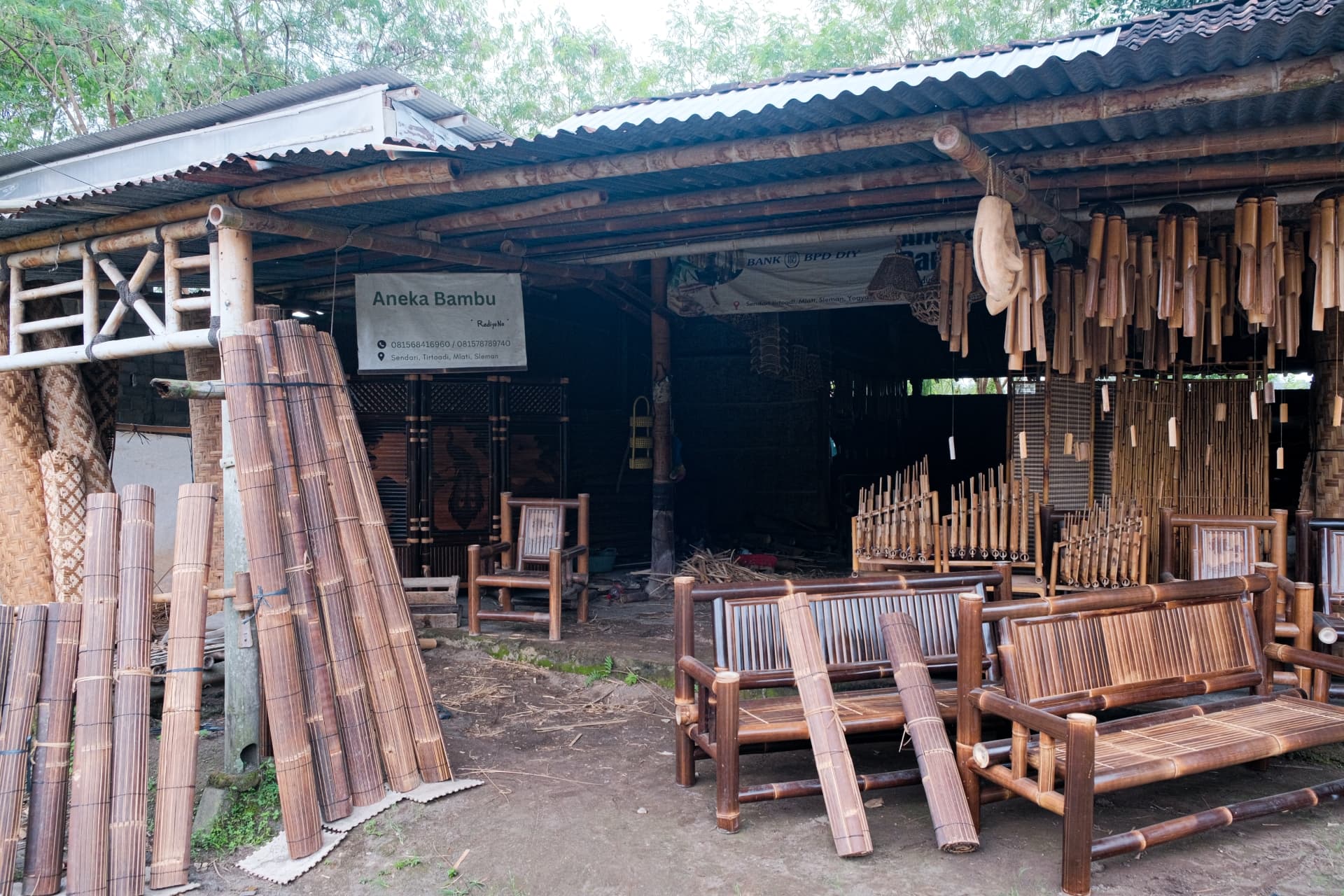 Aneka Bambu